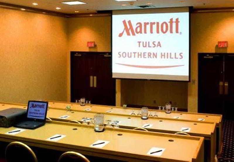 Tulsa Marriott Southern Hills Экстерьер фото