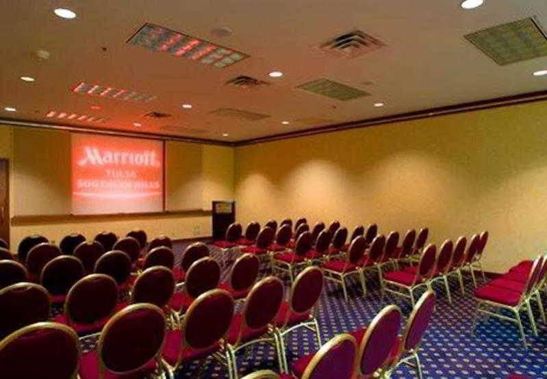 Tulsa Marriott Southern Hills Экстерьер фото