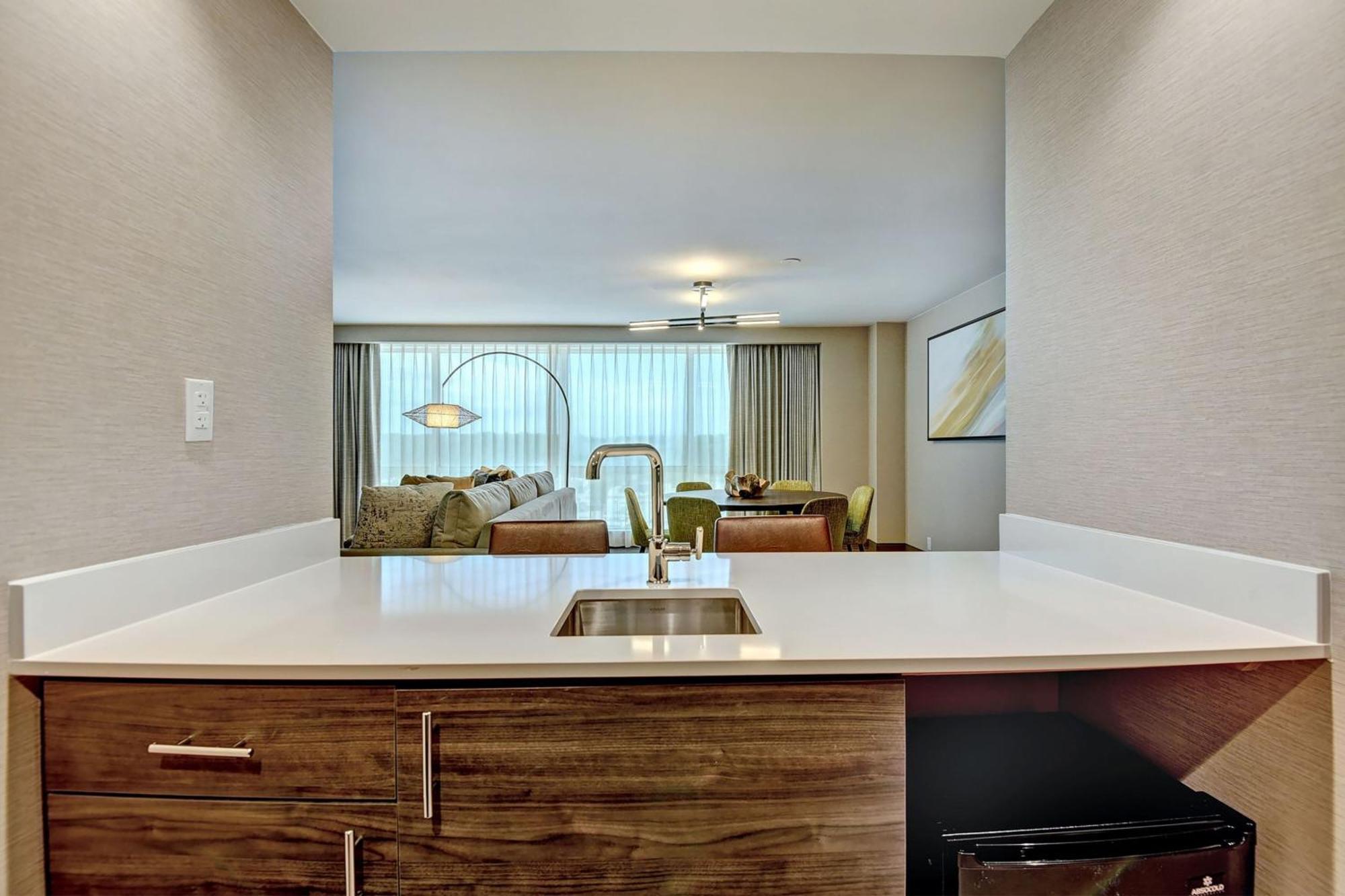 Tulsa Marriott Southern Hills Экстерьер фото