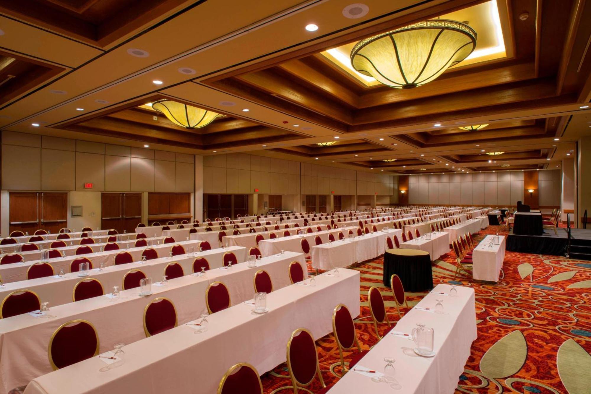 Tulsa Marriott Southern Hills Экстерьер фото