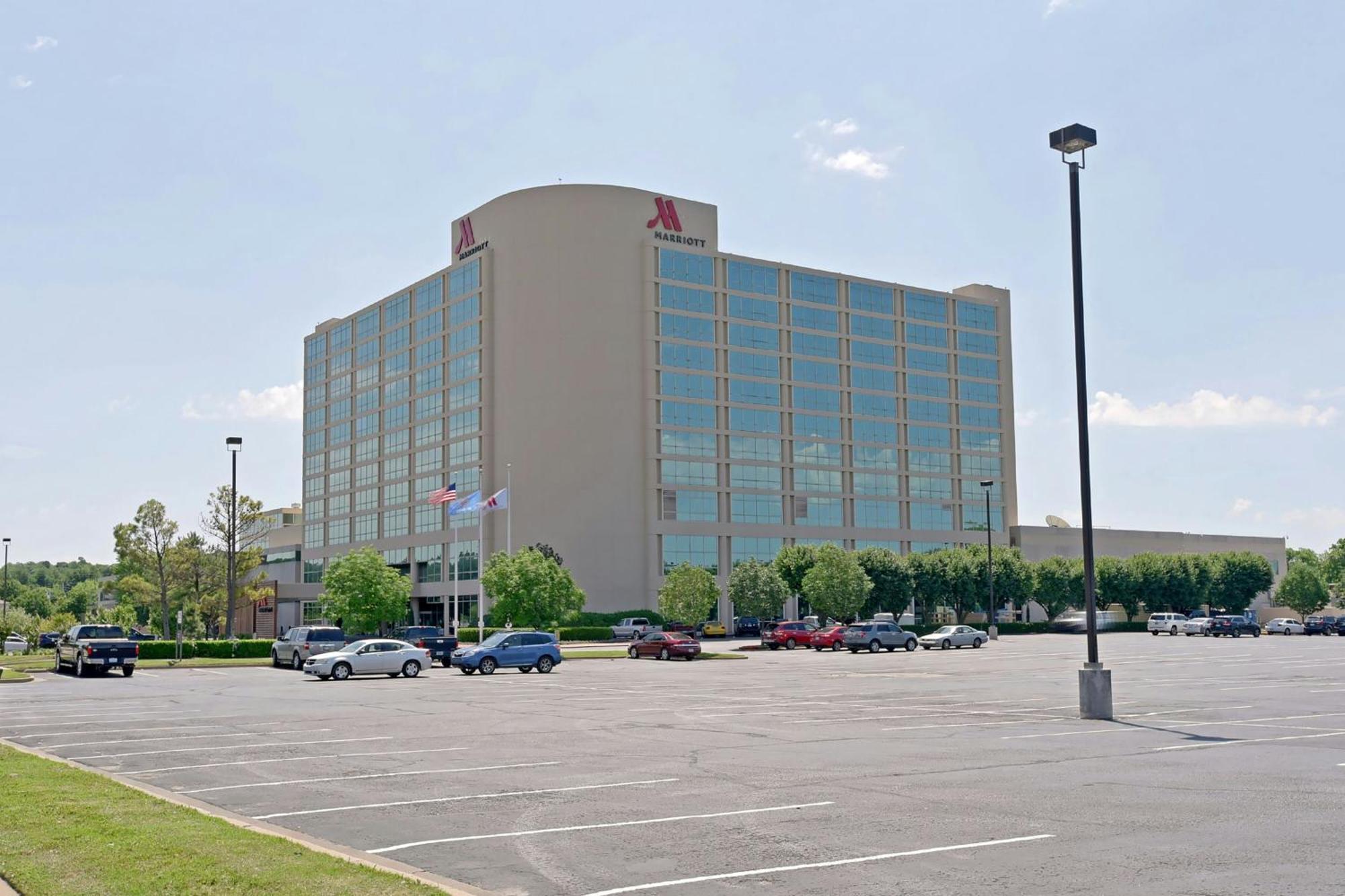 Tulsa Marriott Southern Hills Экстерьер фото